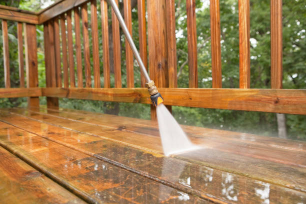 Best Commercial Pressure Washing  in Clare, MI