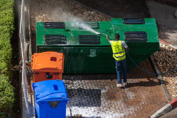 Best Concrete Pressure Washing  in Clare, MI